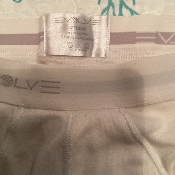 Evolve , white brief, medium - Picture 3 of 4